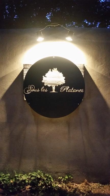 Sous Les Platanes B&B Châteaurenard Zewnętrze zdjęcie