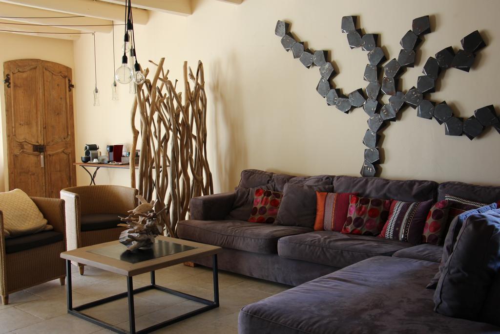 Sous Les Platanes B&B Châteaurenard Zewnętrze zdjęcie
