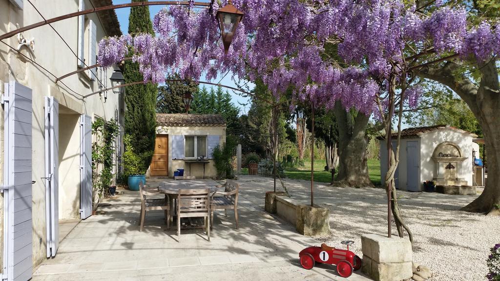Sous Les Platanes B&B Châteaurenard Zewnętrze zdjęcie
