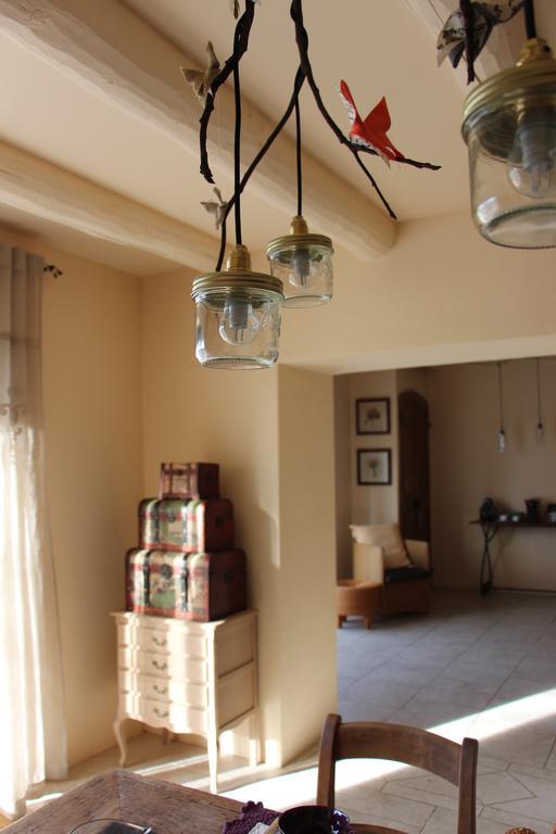 Sous Les Platanes B&B Châteaurenard Zewnętrze zdjęcie
