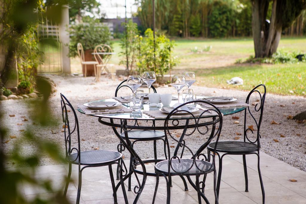 Sous Les Platanes B&B Châteaurenard Zewnętrze zdjęcie