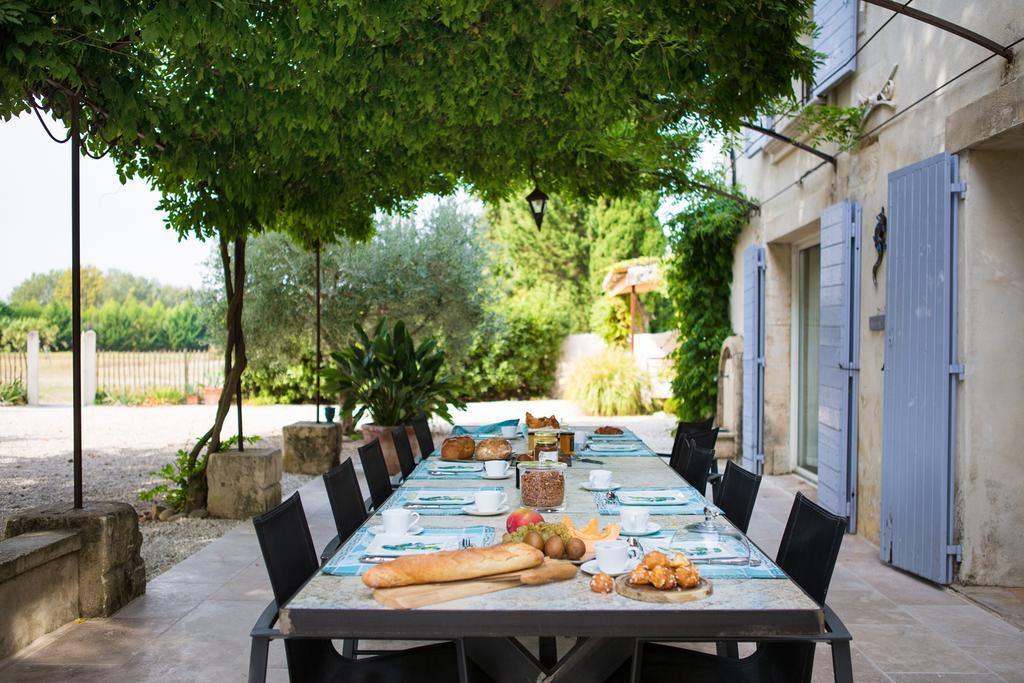 Sous Les Platanes B&B Châteaurenard Zewnętrze zdjęcie
